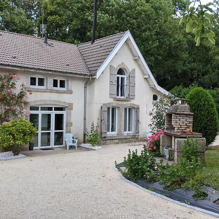 Au 157 - Locations Contrexeville Bagian luar foto
